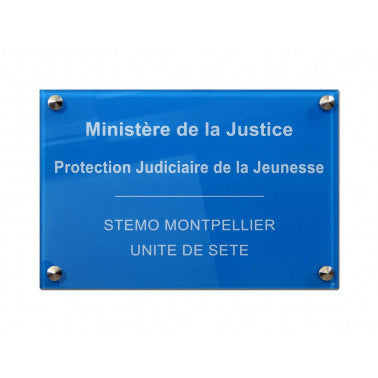 Plaque de rue bleue