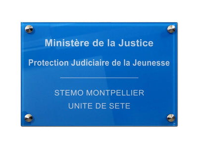 Plaque de rue bleue