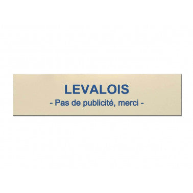 Plaque nom + pas de pub